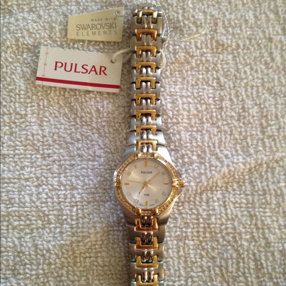Pulsar watch with Swarovski elements